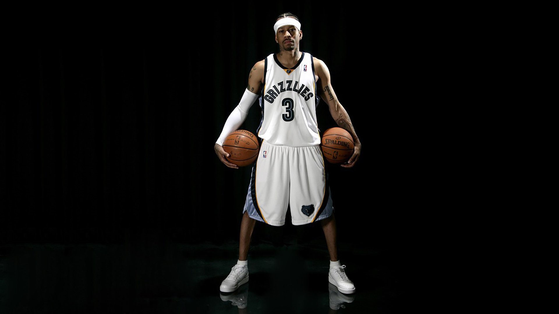 伦纳德狂轰45分统治攻防!独行侠淘汰赛力克开拓者,晋级之路再添砝码